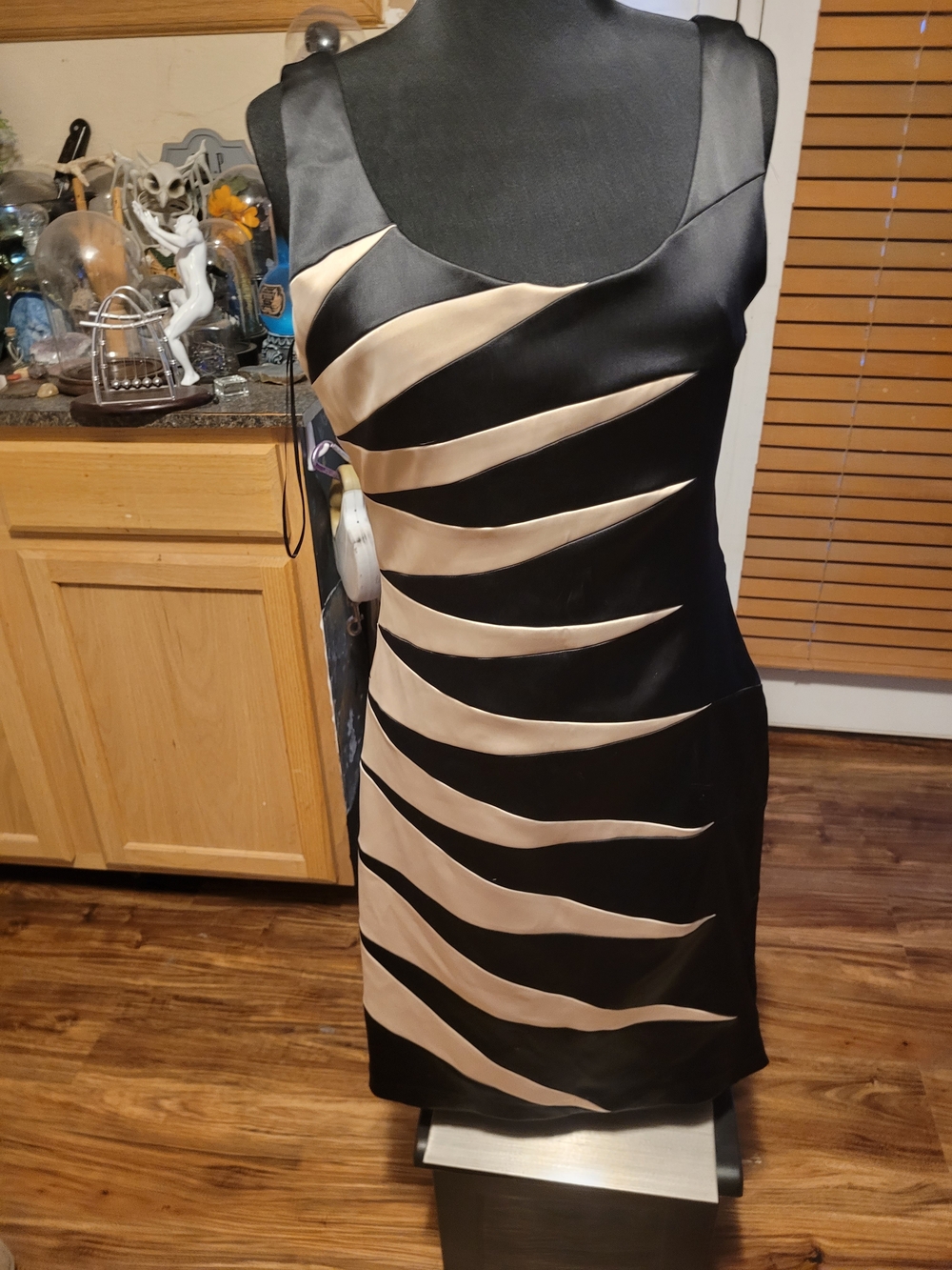 Signature by Sangria Black Mini Dress with Cream Wave Inset